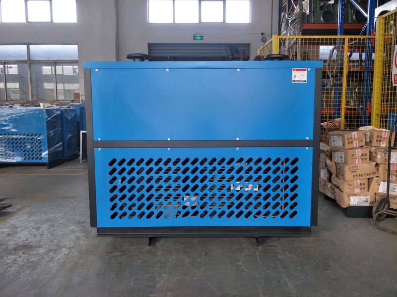 蒸發溫度是隨蒸發壓力增高而升高的，引起蒸發壓力增高的原因有以下幾種